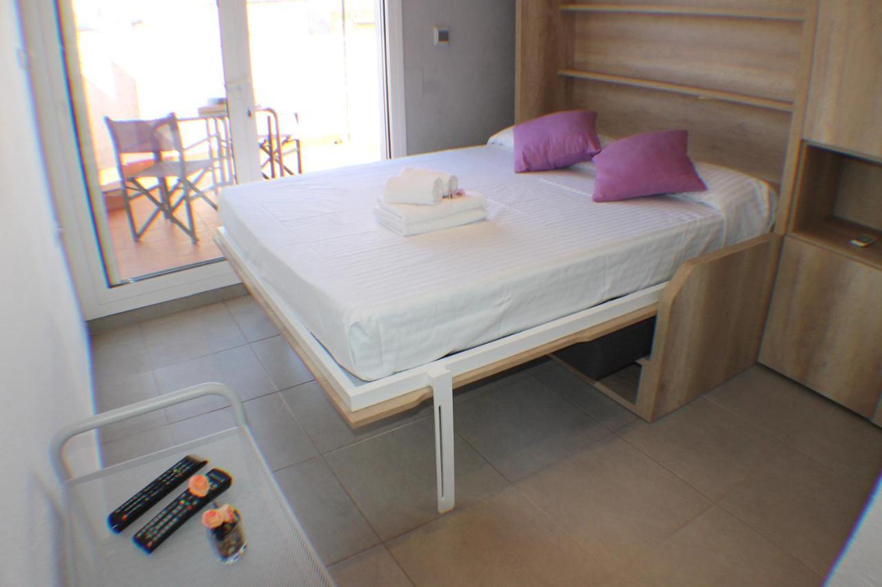 Agi Joan Badosa Apartment โรเซส ภายนอก รูปภาพ