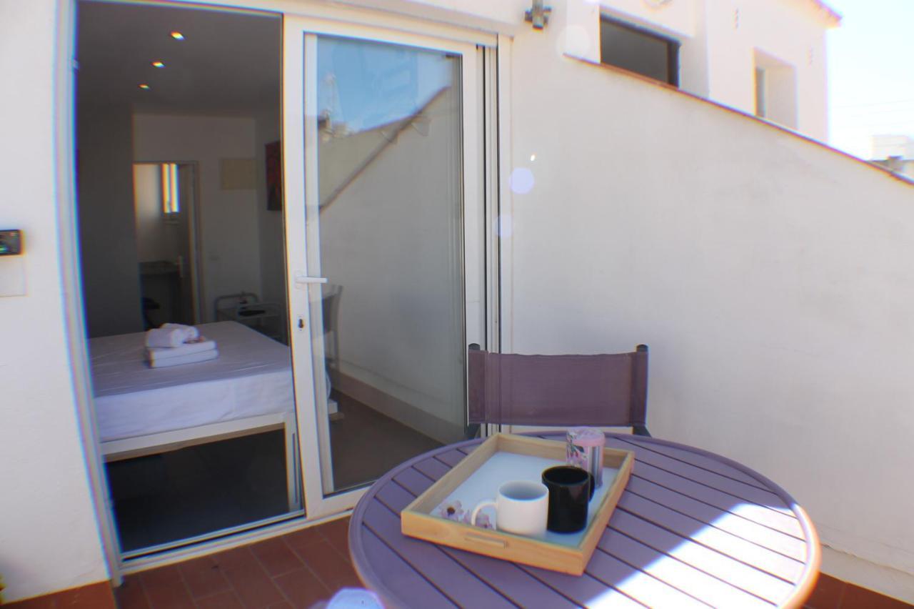 Agi Joan Badosa Apartment โรเซส ภายนอก รูปภาพ