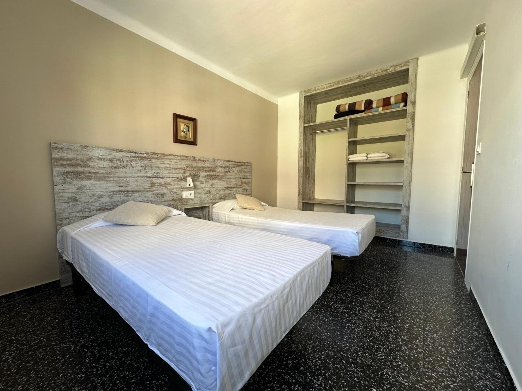 Agi Joan Badosa Apartment โรเซส ภายนอก รูปภาพ