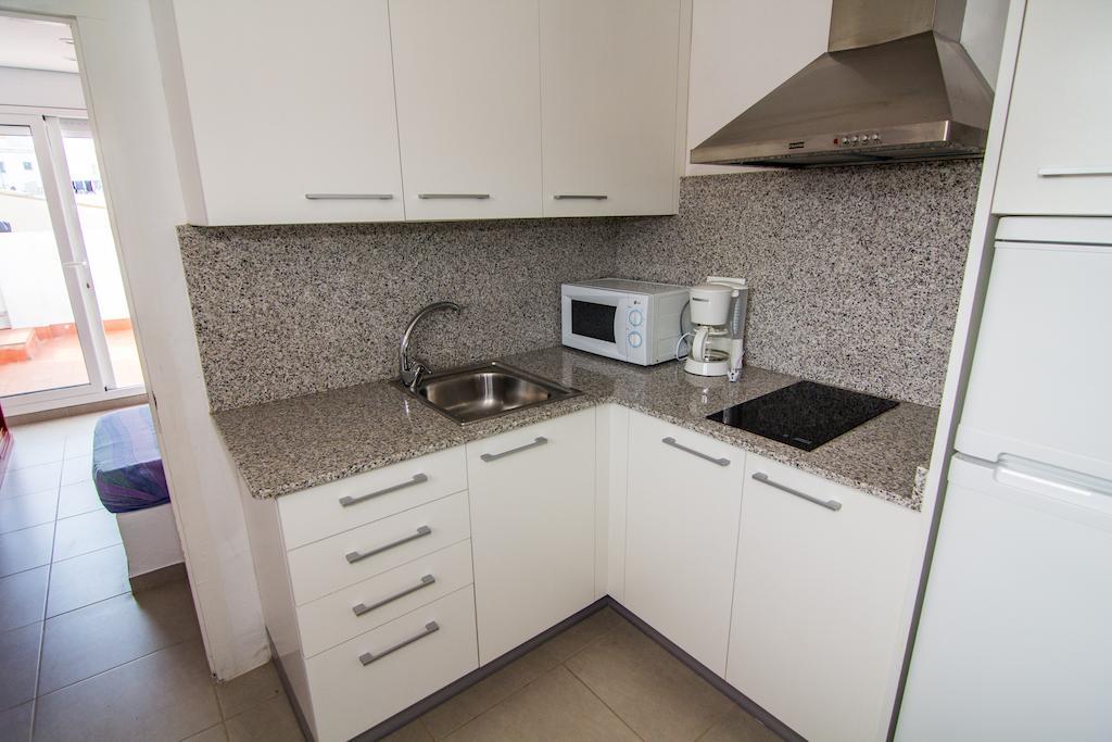 Agi Joan Badosa Apartment โรเซส ห้อง รูปภาพ